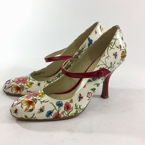 Chinese Laundry 8 Floral Bugs Mary Jane Heels